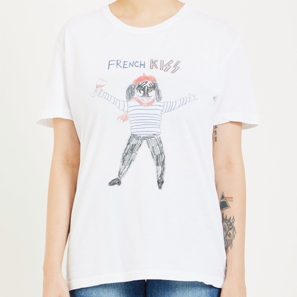 Unfortunate Portrait 'French Kiss' Graphic Tee